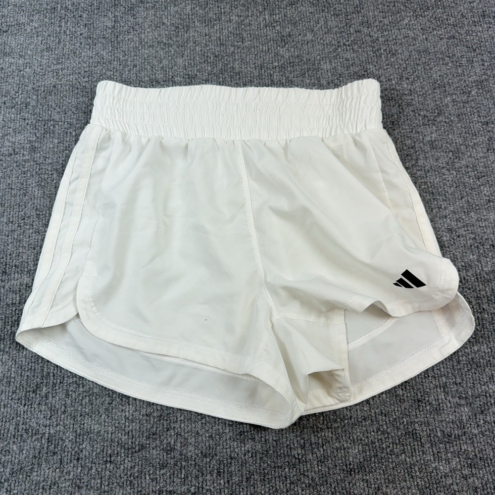 Adidas Shorts Womens Small White AEROREADY 3 Inch Inseam Running Gym Athletic